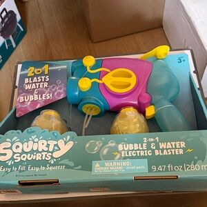 Squirt-y Squirts 2-in-1 Bubble & Water Electric Blaster - Blue/Purple/Yellow